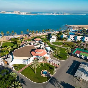 https://bm-beach-resort.dubaihotelsoffers.com